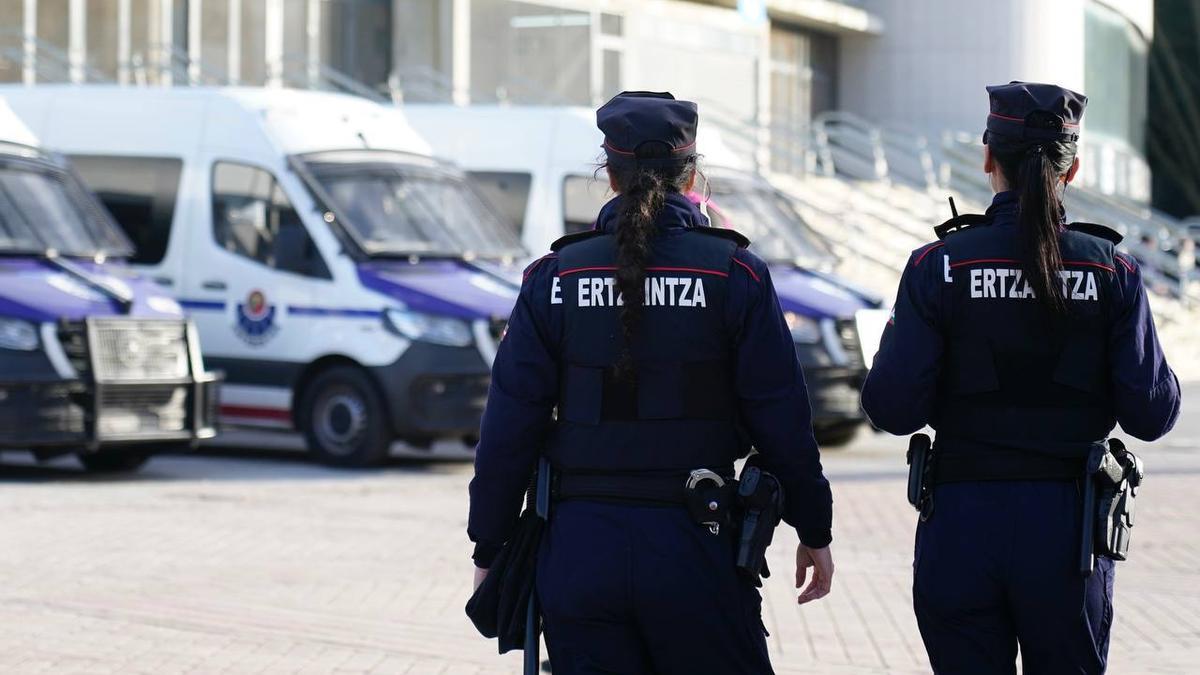 Detienen a dos profesoras de un colegio de Donostia por una presunta agresión sexual a una niña de 4 años