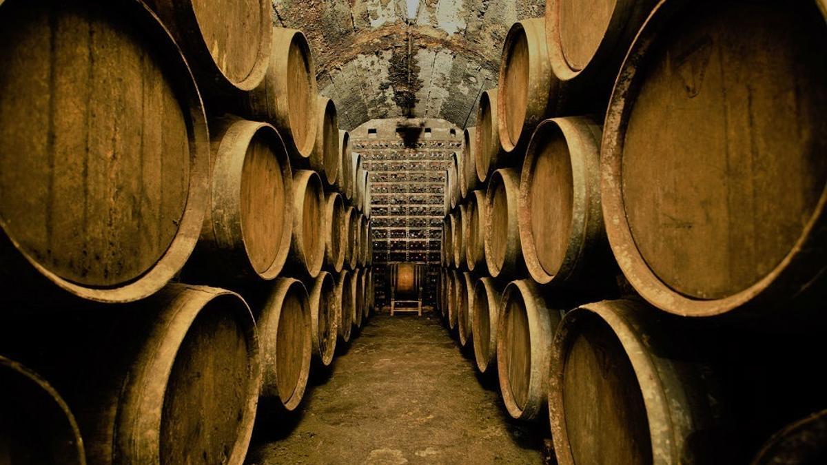 Las bodegas españolas se protegen de los aranceles de Trump y anticipan el envío de vino a EEUU