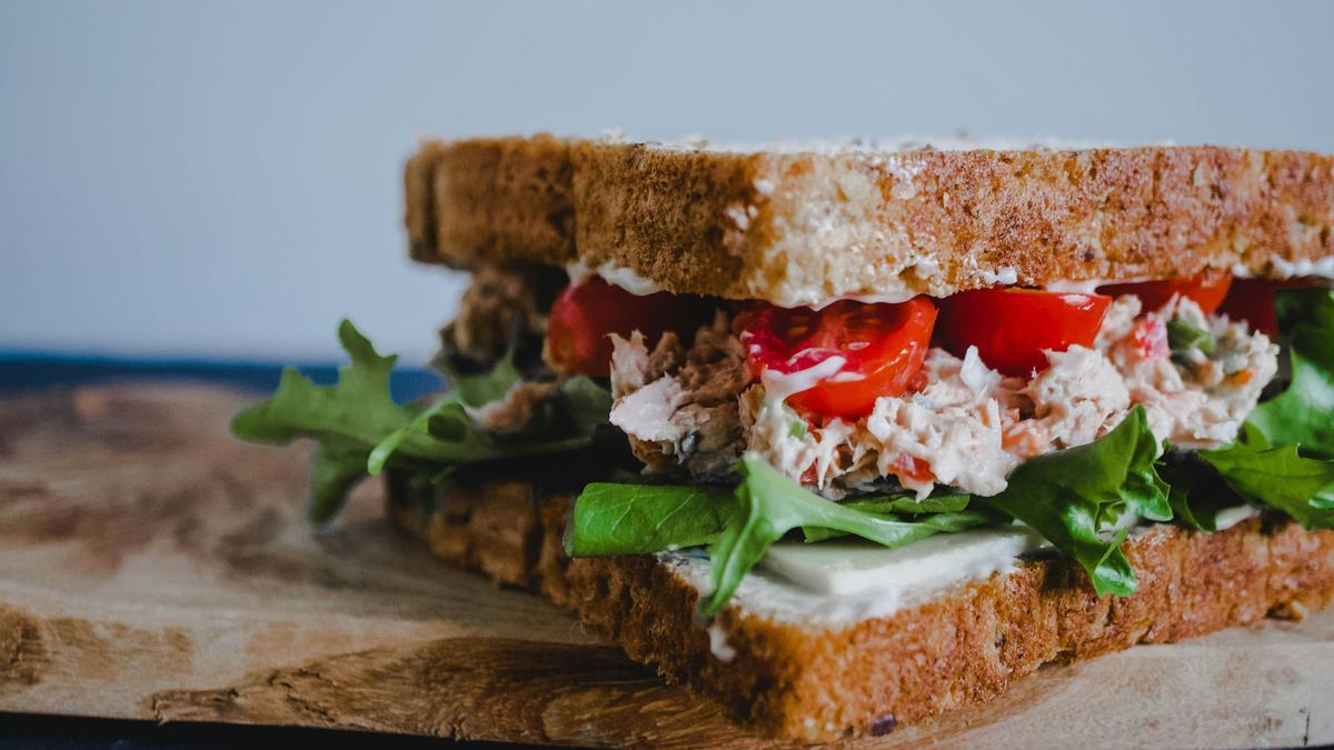 He probado el atún vegano y  estos son los pros y contras de esta alternativa al pescado