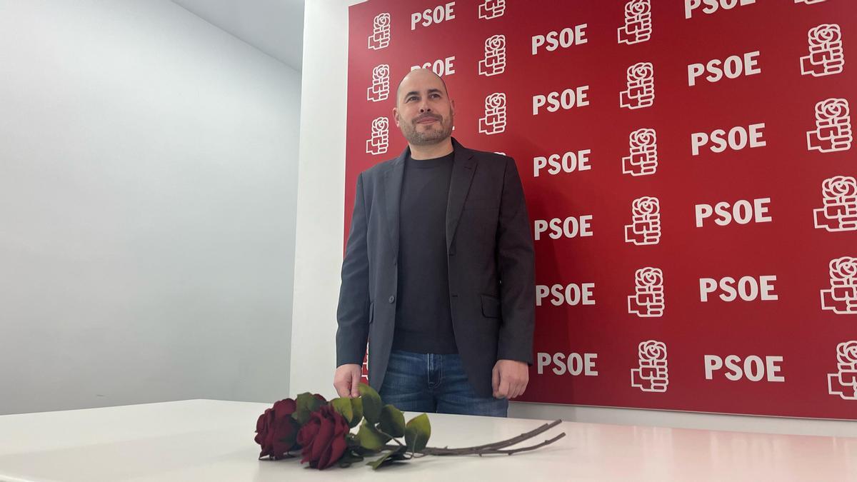 Triano, un dirigente bregado en las Juventudes para poner orden en el PSOE de Ceuta