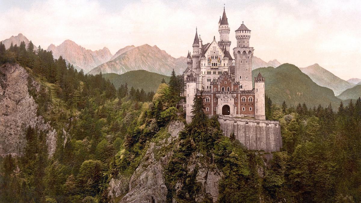 El castillo de Neuschwanstein que inspiró a Disney y que Hitler convirtió en búnker del arte robado