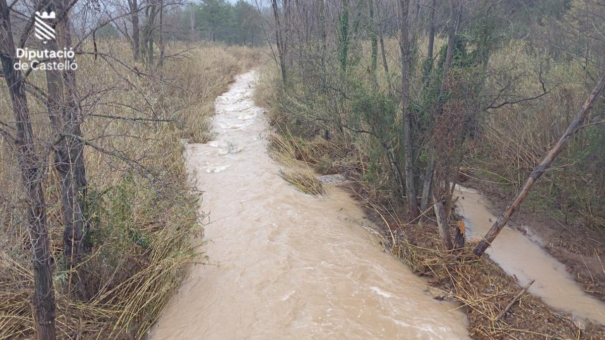 El temporal mantiene el nivel naranja de alerta en la mayoría de València y con previsión de lluvias fuertes en Castellón