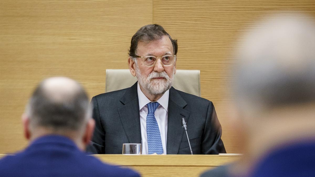 Rajoy dice en el Congreso que no tiene «ningún conocimiento» de la Operación Catalunya