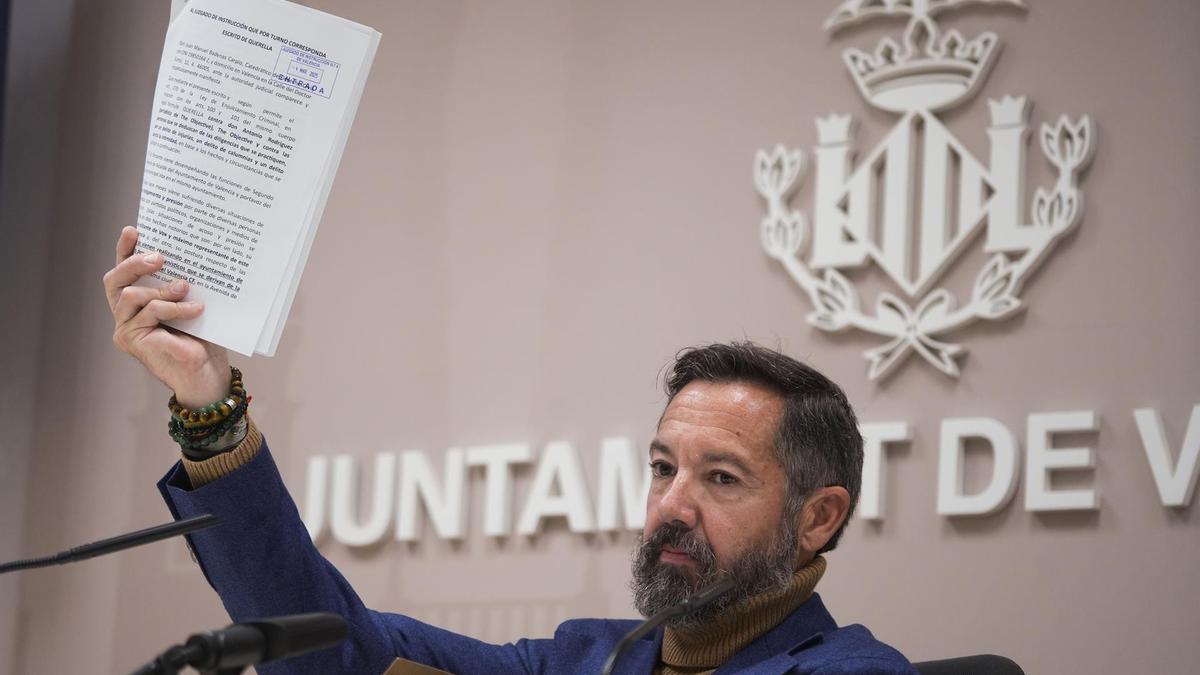 El exportavoz de Vox expedientado en Valencia ordena anular un contrato de publicidad similar al que se le investiga