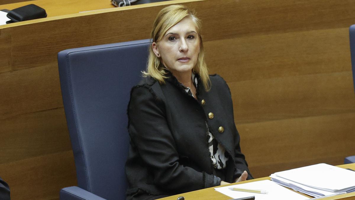 Salomé Pradas, tras ser imputada: «Se sabrá toda la verdad, cumplí desde el primer minuto con mis funciones»