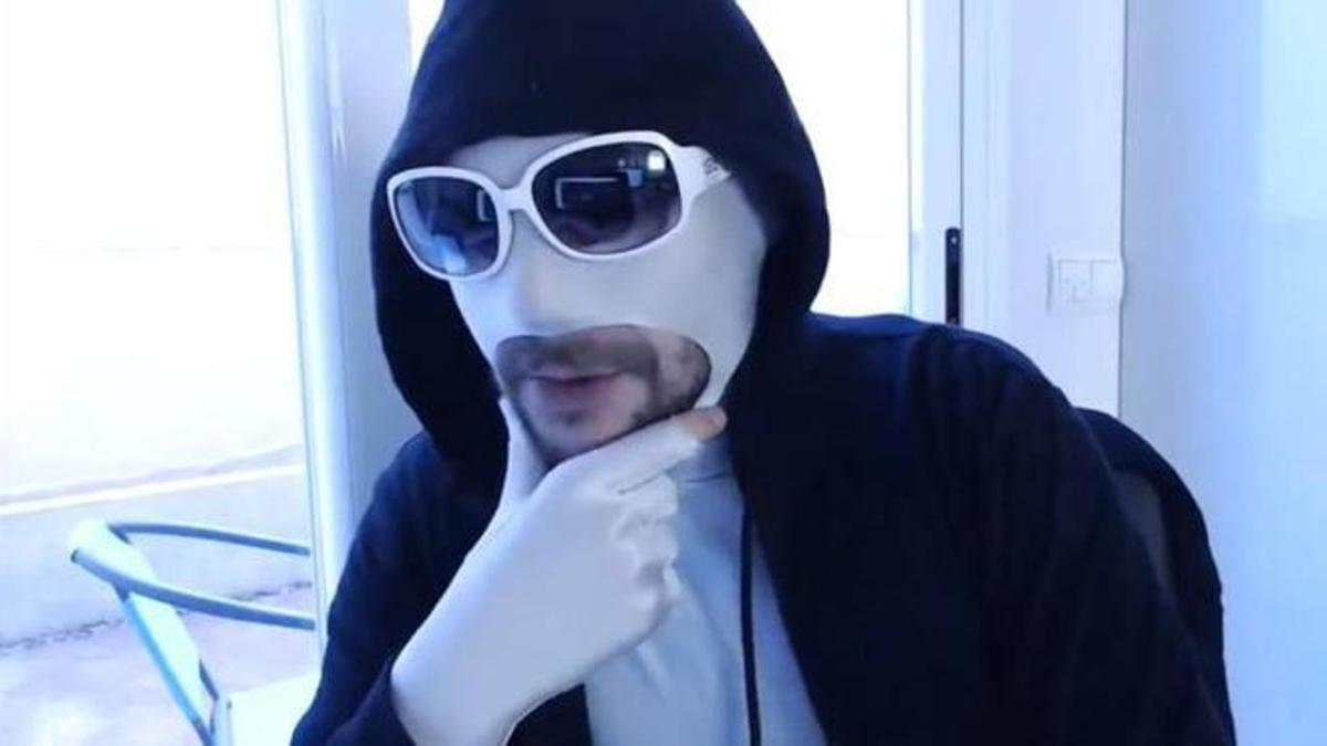 Portazo del Constitucional al recurso del youtuber machista ‘Un Tío Blanco Hetero’ contra la comunicadora Yolanda Domínguez
