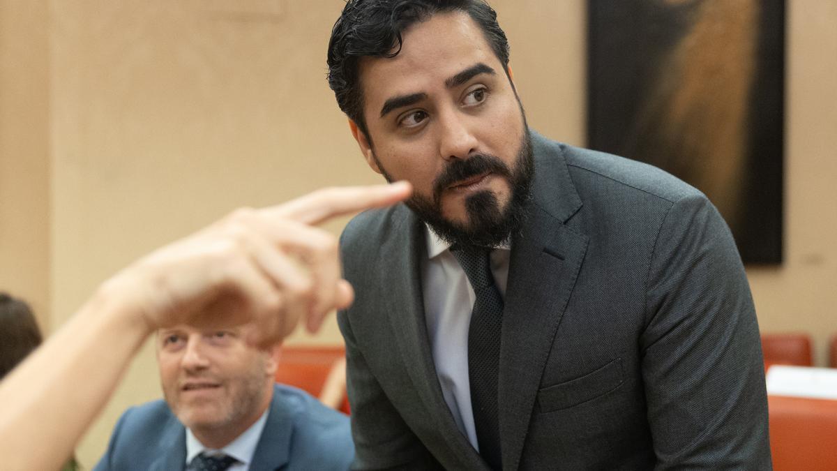 Una jueza condena a Alvise Pérez a indemnizar con 60.000 euros a Ábalos por difamarle