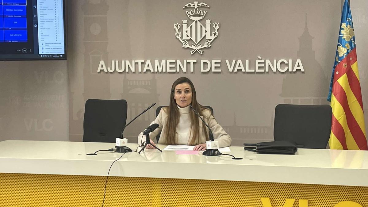 La concejal que abandona Vox en València avisa a Catalá: “La aritmética es la que es, estoy abierta a todas las opciones”
