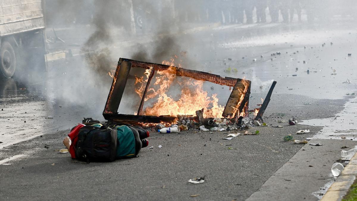 Conmoción en Argentina por la represión policial que dejó grave a un fotógrafo: «No tenemos miedo a estos fascistas»