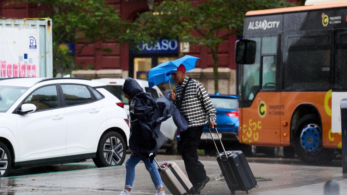 Aemet mantiene avisos por la llegada de una nueva borrasca con fuertes lluvias y rachas de viento