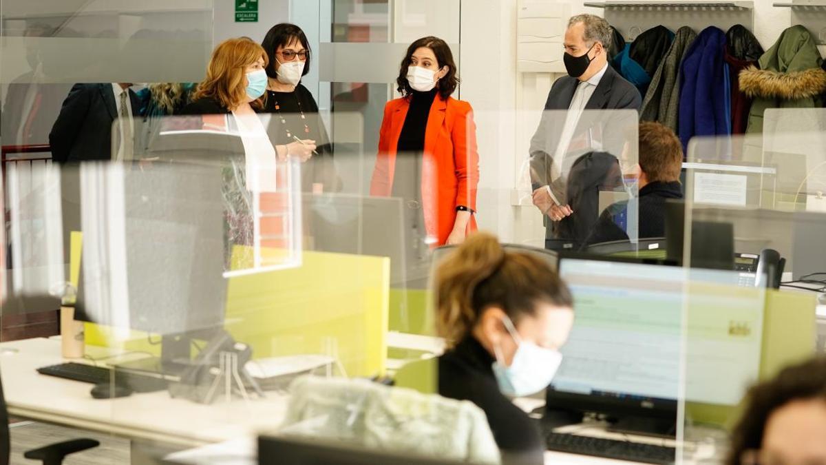 La jueza impide a la Comunidad de Madrid personarse en el caso de prevaricación en FP que afecta al Gobierno de Ayuso