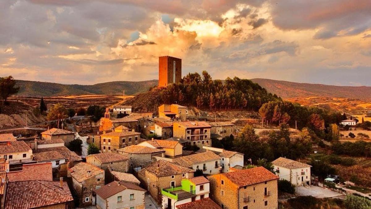 Un pueblo de 39 habitantes logra frenar tres macrogranjas: «Que seamos pequeños no significa que nos vayan a ganar»