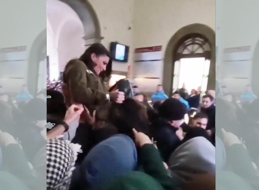 Dos detenidos en una protesta contra Macarena Olona en la Universidad de Granada