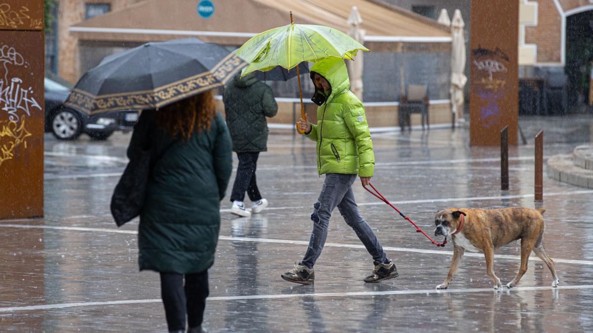 El temporal de lluvia persiste y la Aemet mantiene avisos por riesgo en siete comunidades