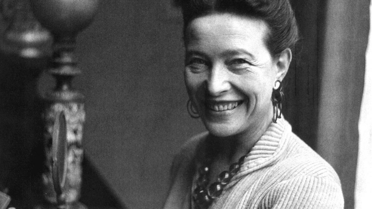 Madrid, 1945: Simone de Beauvoir contaba al mundo el hambre, la represión y la alegría en Tetuán y Vallecas