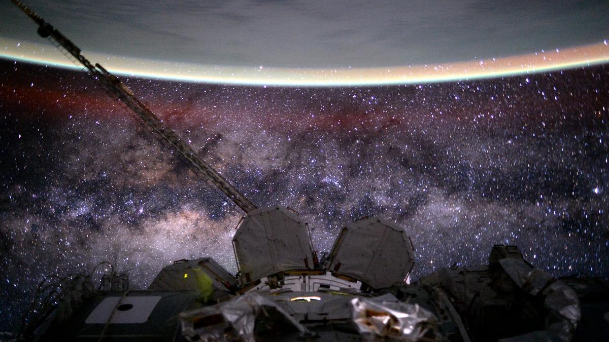 El cambio climático también amenaza a los satélites: “El cielo se está cayendo literalmente”