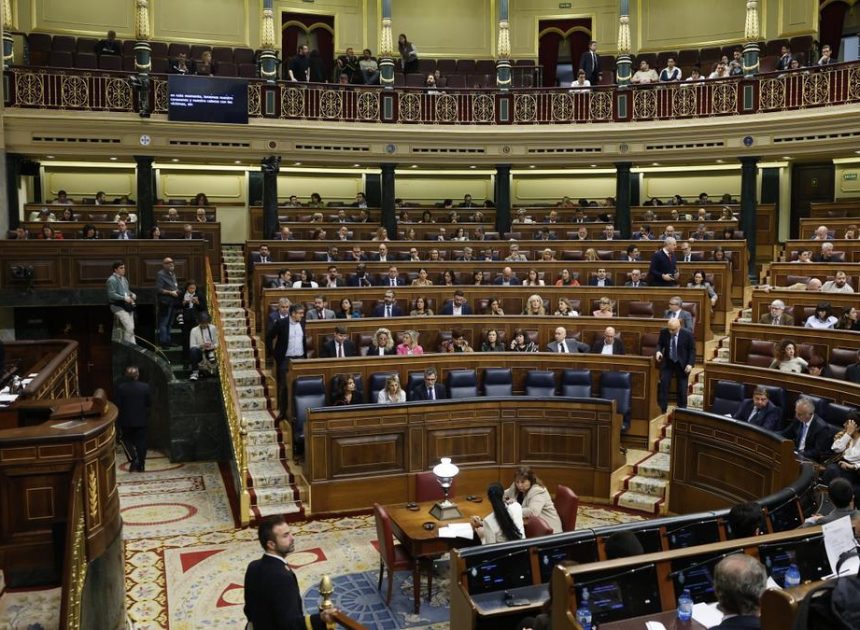 El Congreso da el primer paso para prohibir que ex altos cargos del Estado participen en lobbies durante dos años