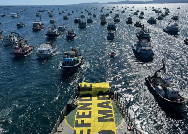 Más de 500 barcos y «miles de personas» por tierra para la primera gran protesta tras la luz verde de la Xunta a Altri