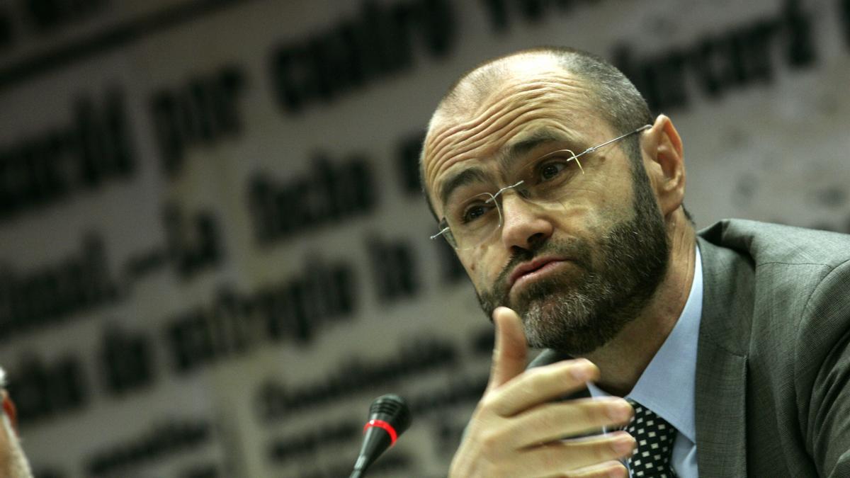 Luis Atienza, ex presidente de Red Eléctrica: «El sistema eléctrico tiene más registros que la caja negra de los aviones»