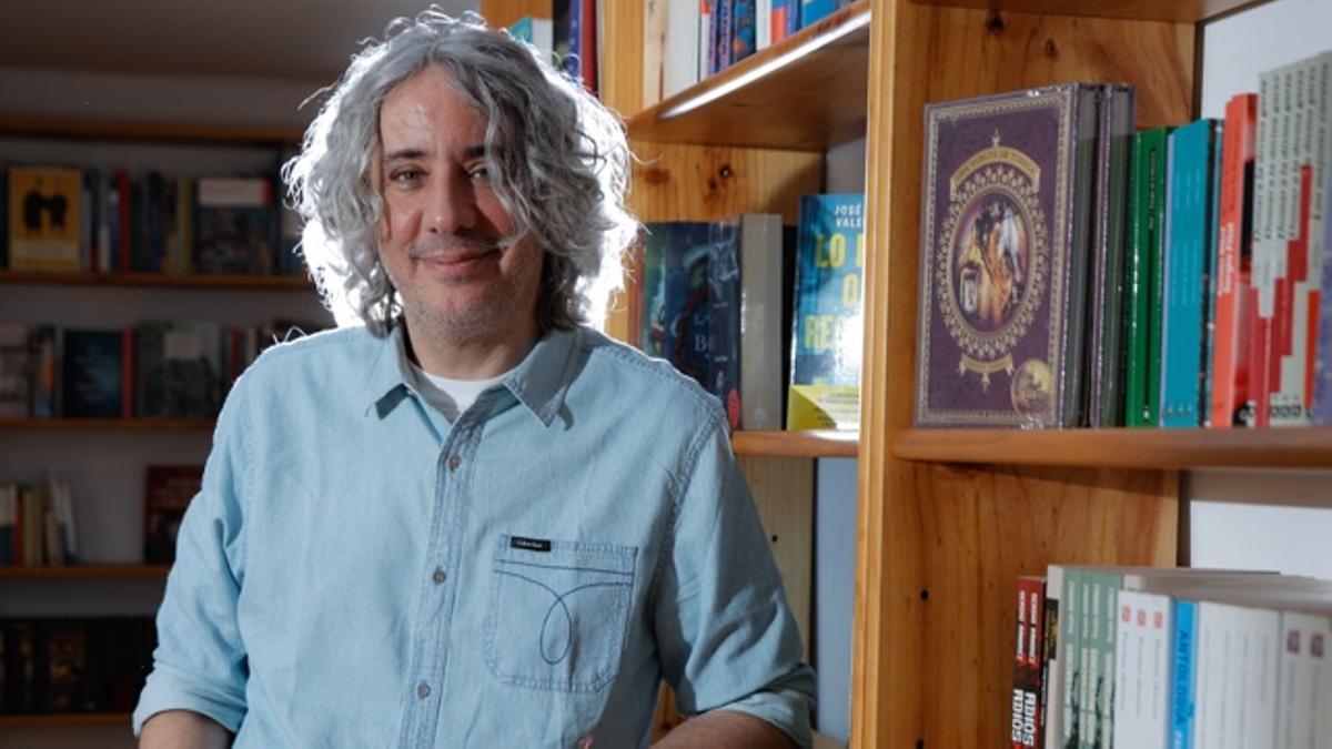 Ignacio Valenzuela, novelista: «Mi marido y yo tenemos una maleta preparada por si hay que salir pitando de Estados Unidos”