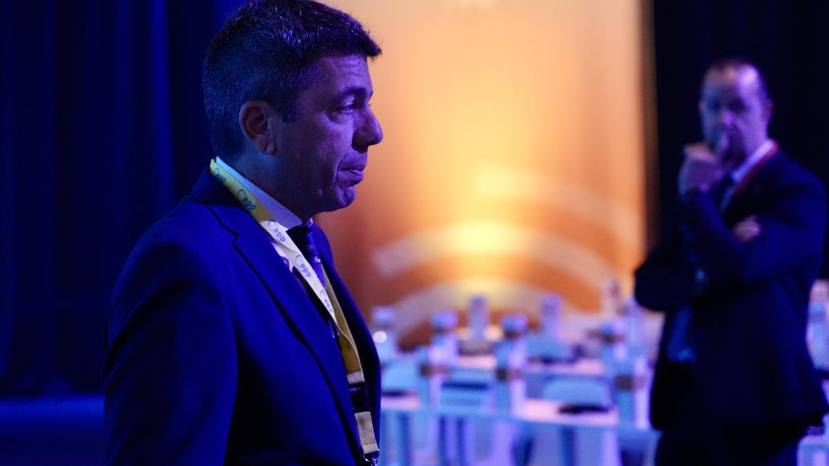 Mazón, un anfitrión fantasma en la gran cita del PP europeo