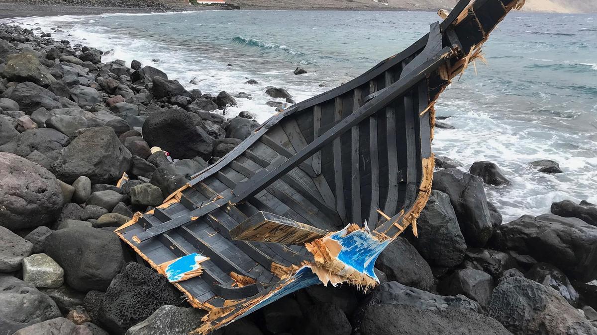 Hallados 12 cadáveres con pasaportes de Mali en una embarcación encallada en el Caribe con posible destino a Canarias