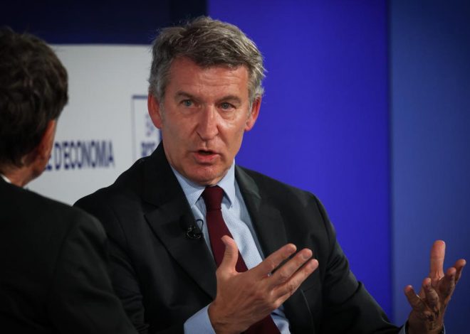 Feijóo carga contra el Gobierno por la consulta sobre la OPA del BBVA: «Es frívola y arbitraria»