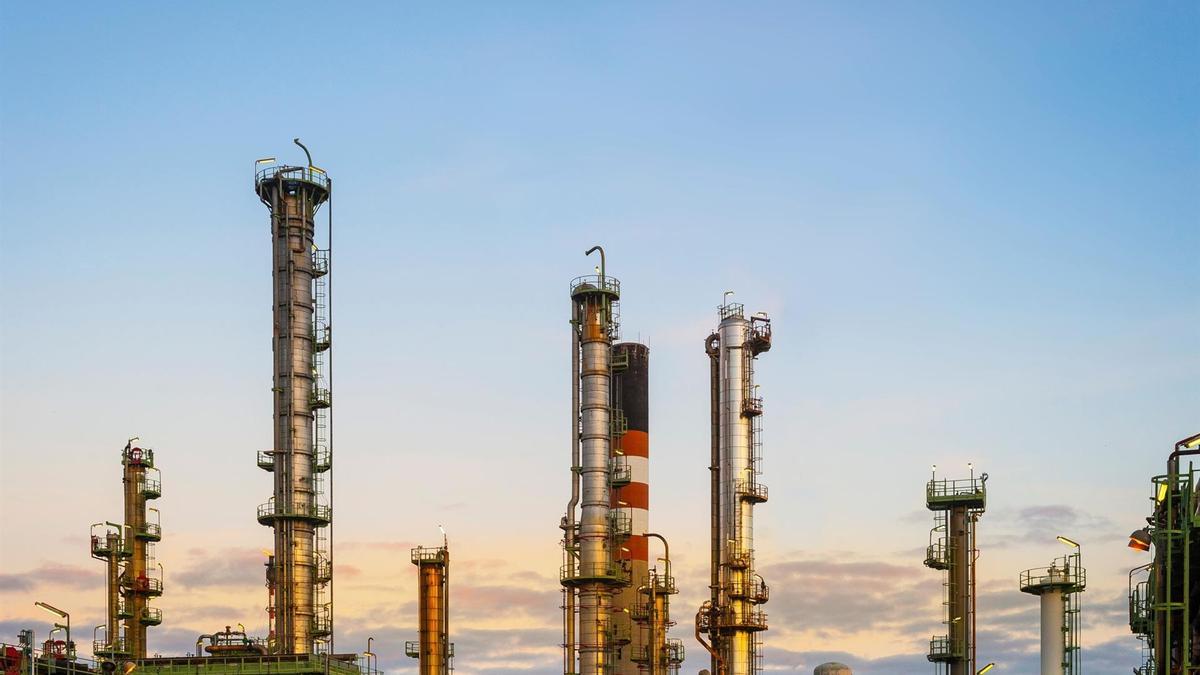 Vendiendo humo: las otras veces antes de Altri en la que los políticos veían una obra de arte en una chimenea industrial