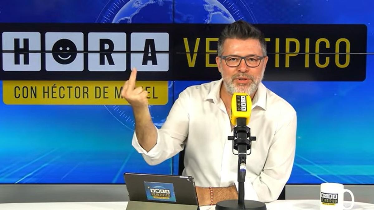 El humorista Quequé hace una peineta a Abogados Cristianos tras el archivo de la causa: «Tomad la pipa de la paz»