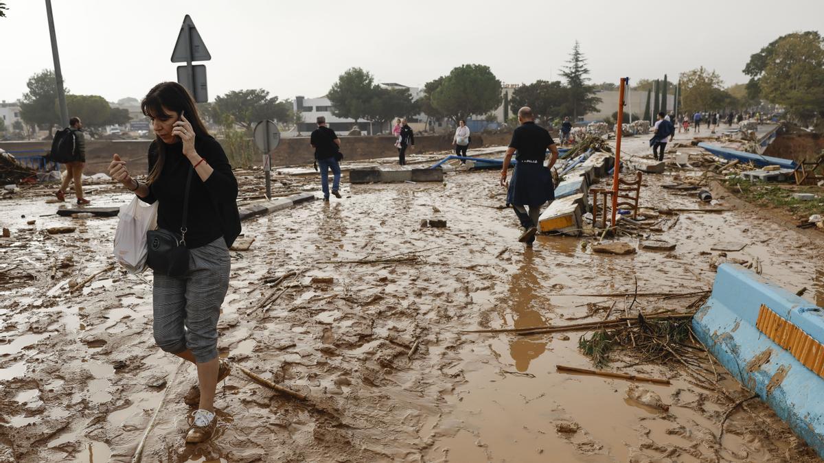 Encontrar un lugar donde vivir tras la DANA en Valencia: misión imposible para muchas personas migrantes