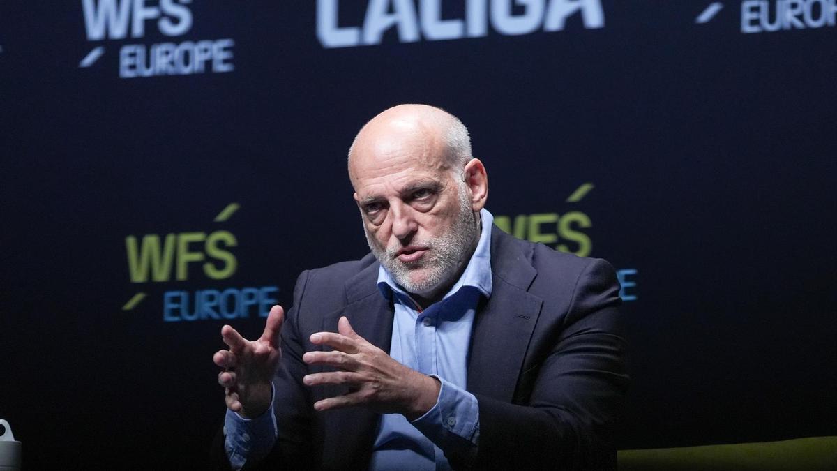 Denuncian ante el Constitucional el bloqueo de webs legales de LaLiga para frenar la piratería: «Es un atropello»
