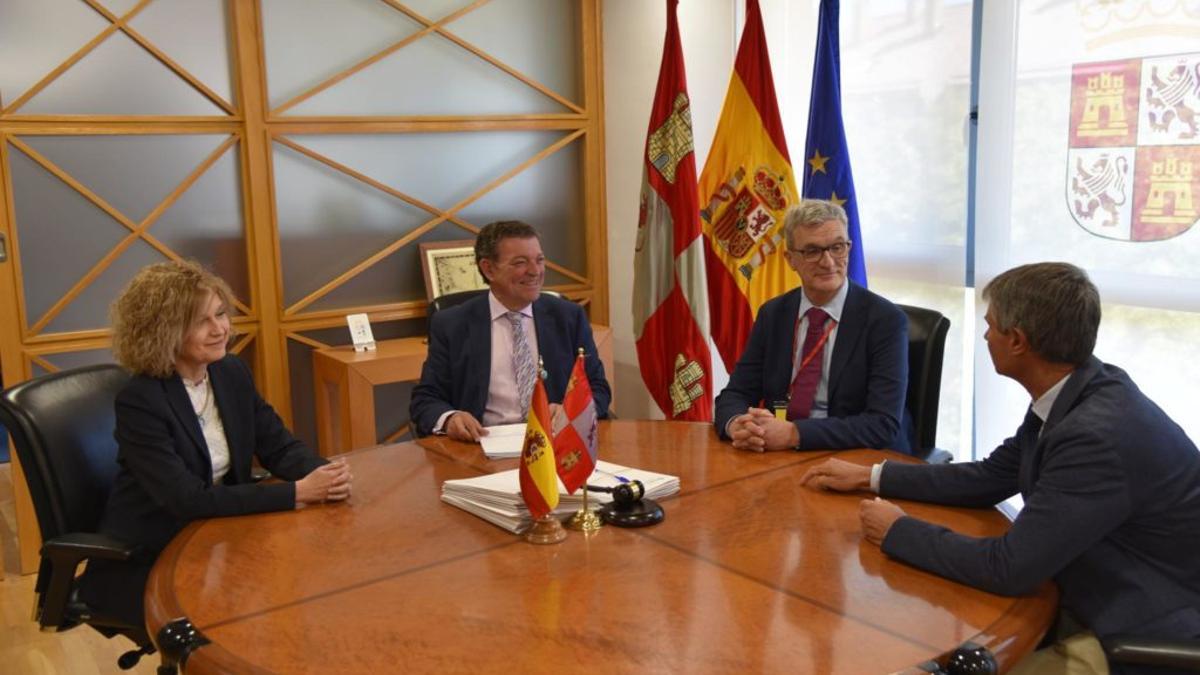 El arranque del ‘comisario anticorrupción’ de Castilla y León: 25 denuncias, una enviada a Fiscalía y ninguna sanción