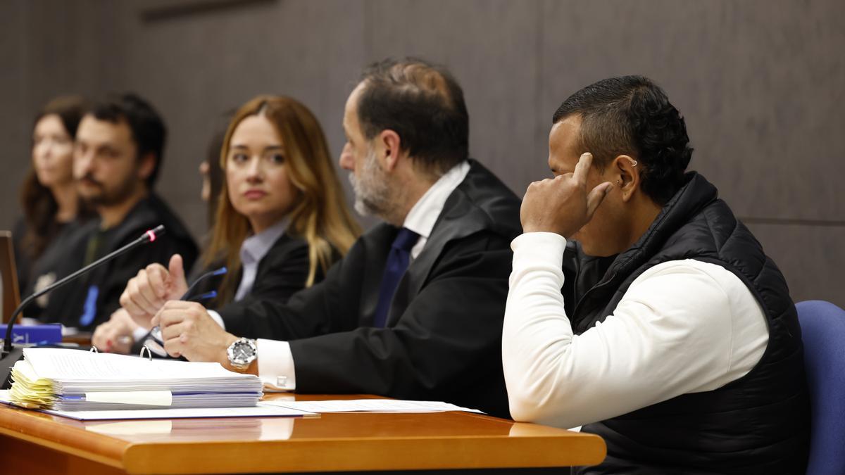 El jurado condena por asesinato y estafa al acusado de las muertes de hombres en Bilbao en 2021