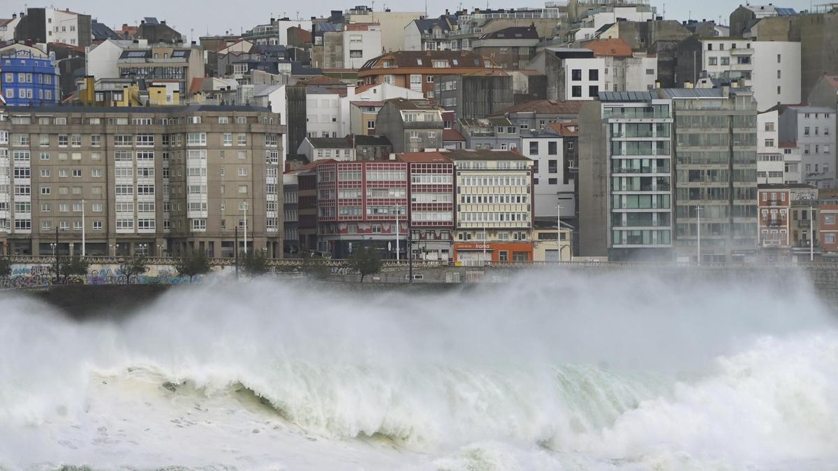Galicia rompe el consenso del PP al declarar zonas tensionadas de vivienda contra el criterio del partido
