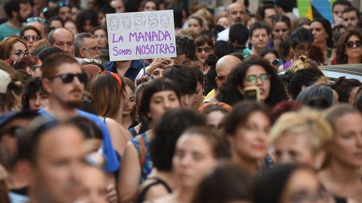 El Constitucional anula la condena del creador del falso ‘Tour de La Manada’