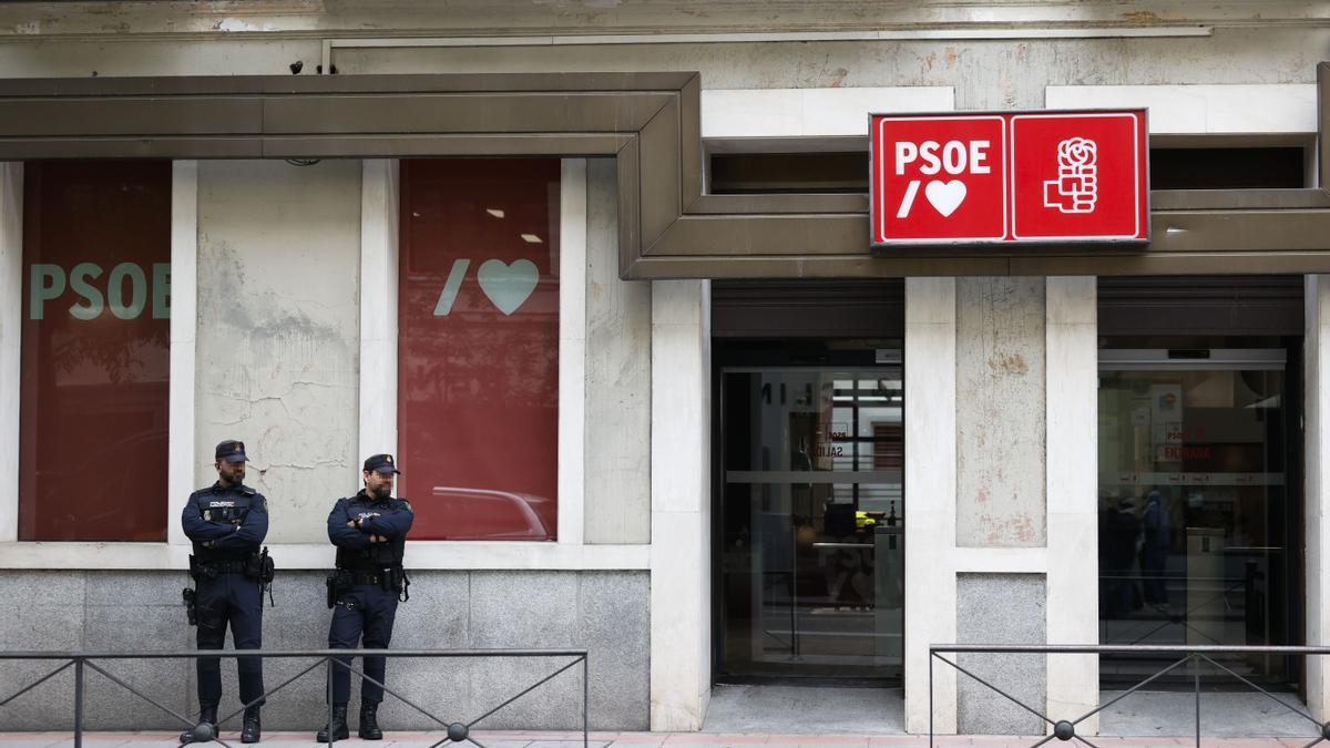 El escándalo nuestro de cada día
