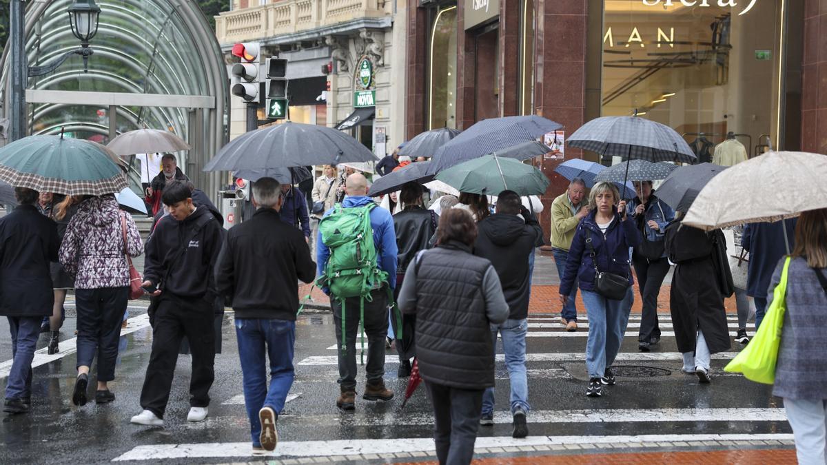Las lluvias avanzan y se intensifican con aviso amarillo de la Aemet en hasta 14 comunidades