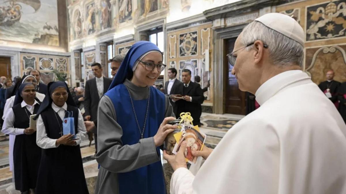 Las mujeres exigen al papa León XIV que «abra definitivamente la puerta» a la igualdad en la Iglesia católica