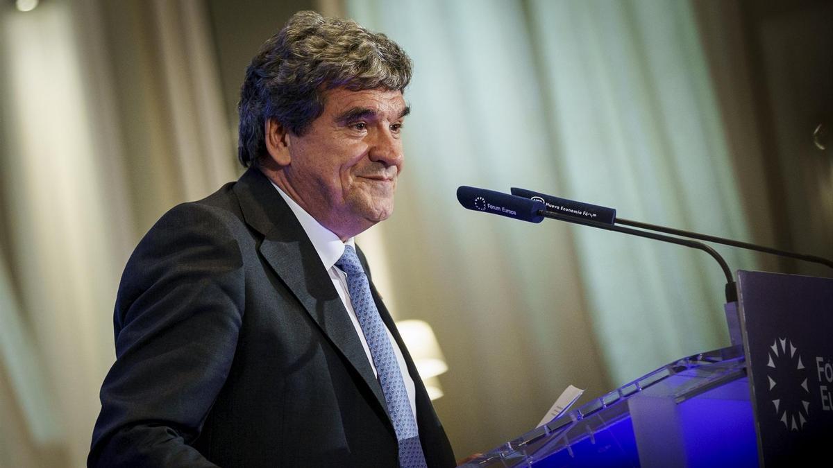 Escrivá contesta a las críticas sobre las opiniones del Banco de España: «Meteré el menos ruido posible sobre pensiones»