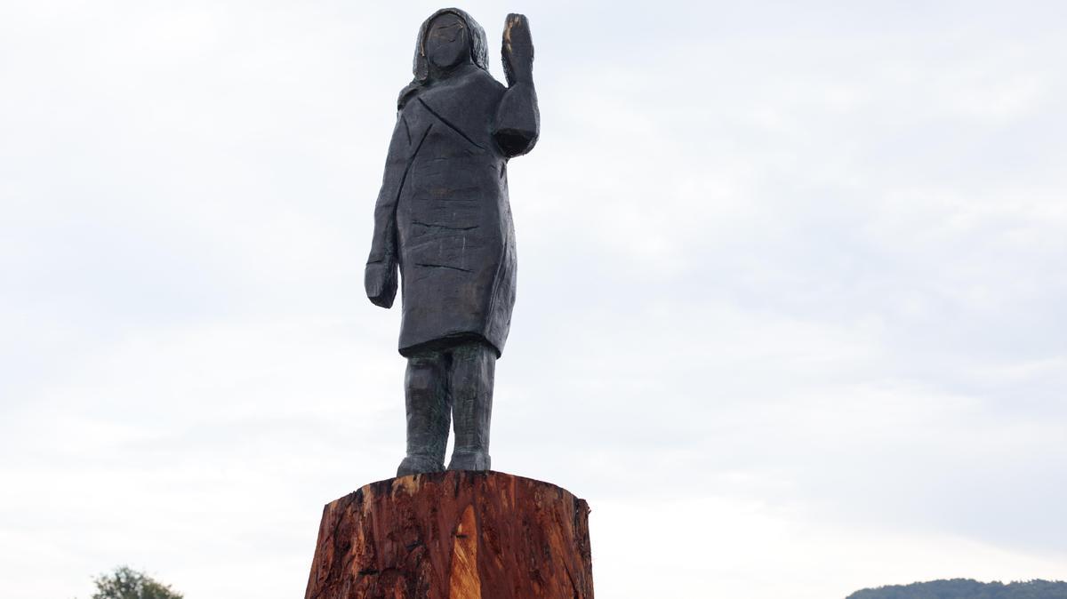Eslovenia investiga la misteriosa desaparición de la estatua de Melania Trump