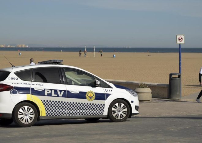 Detenidos cuatro hombres por agredir sexualmente en grupo a una mujer en la playa de la Malva-rosa