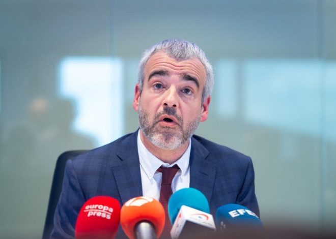 Aena insta formalmente al Ayuntamiento de Madrid a que cumpla «sus obligaciones» con las personas sin hogar en el Aeropuerto de Barajas