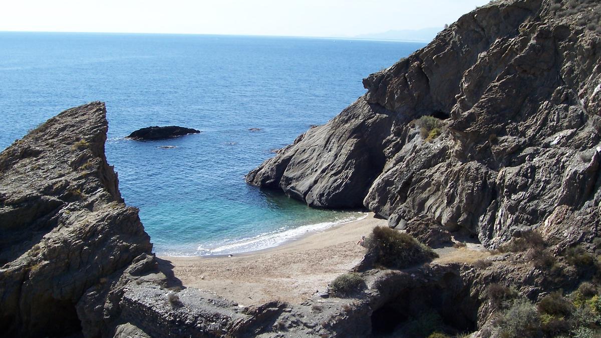La Ruta de las Fundiciones, un bonito sendero junto al mar que reúne historia, patrimonio y vistas espectaculares