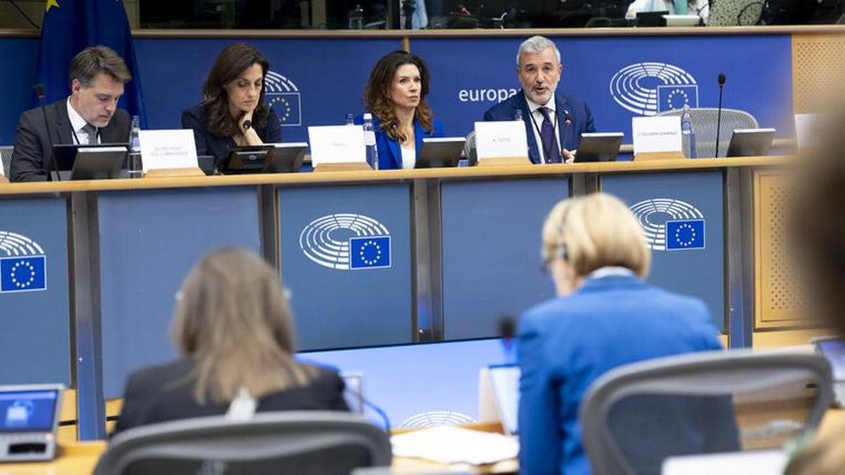 Una delegación de eurodiputados visita Barcelona para evaluar la crisis de la vivienda