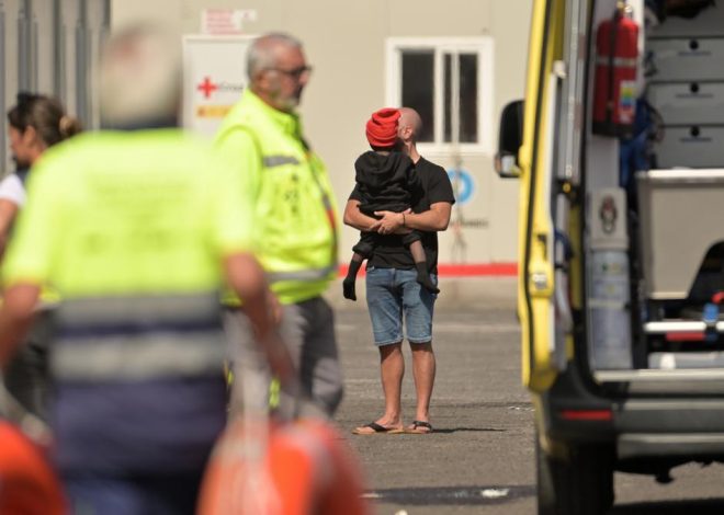 La última tragedia de la ruta canaria golpea a la infancia migrante con tres niñas muertas y varios menores graves