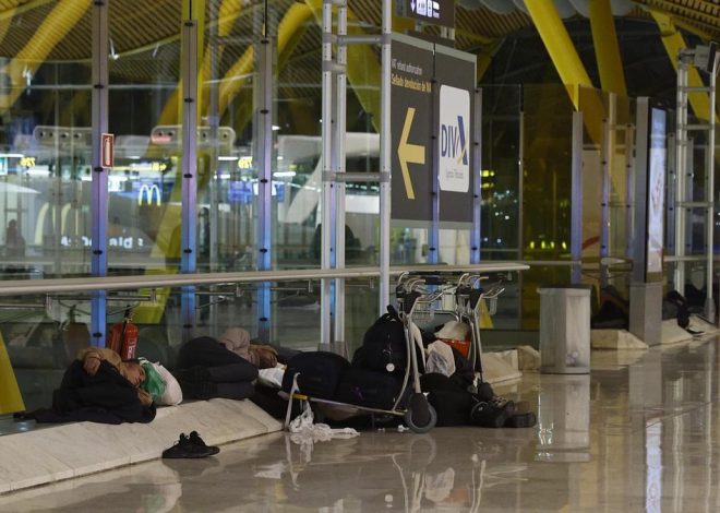 Aena impondrá controles de acceso en Barajas para evitar la entrada de personas sin techo