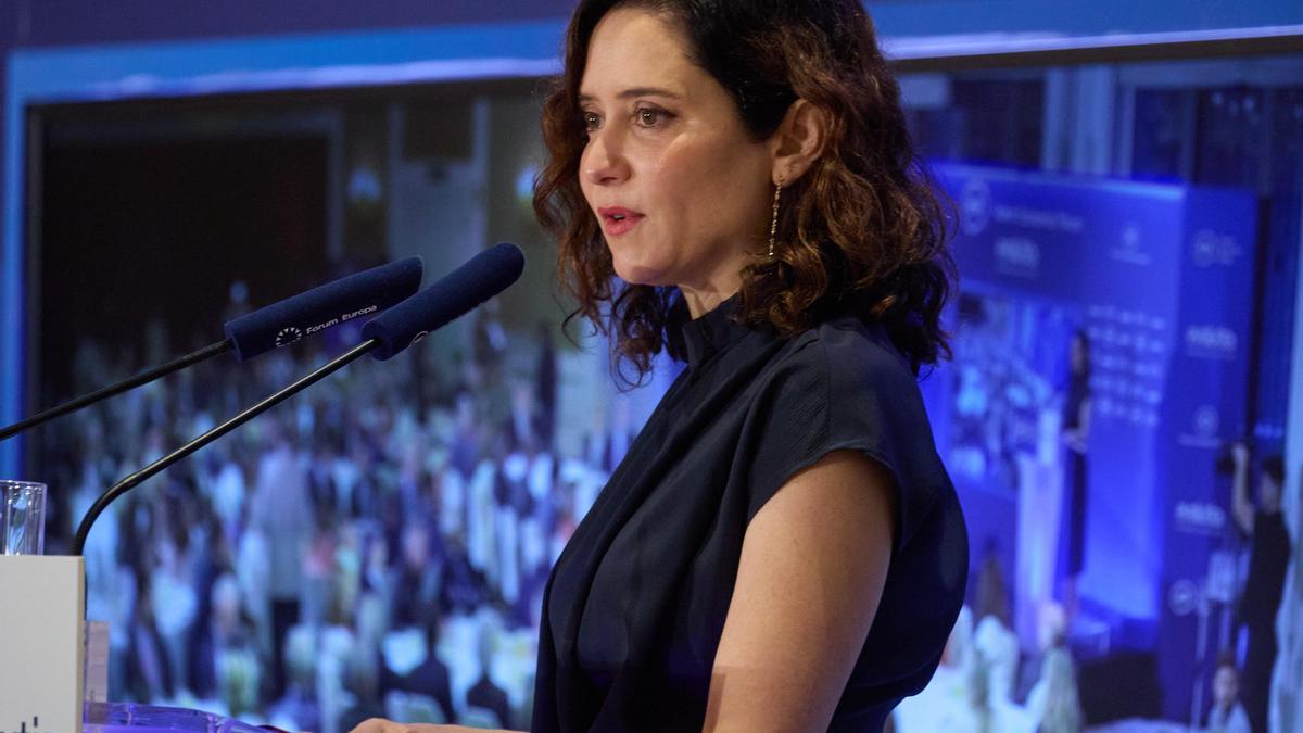 Ayuso mete presión a Feijóo y pide “acelerar” el congreso nacional del PP: “En el momento en el que hay runrún, conviene»