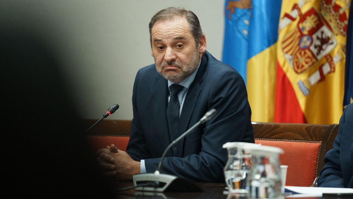 Ábalos se desvincula de los contratos de la pandemia en el Parlamento canario: «No participé absolutamente en nada»