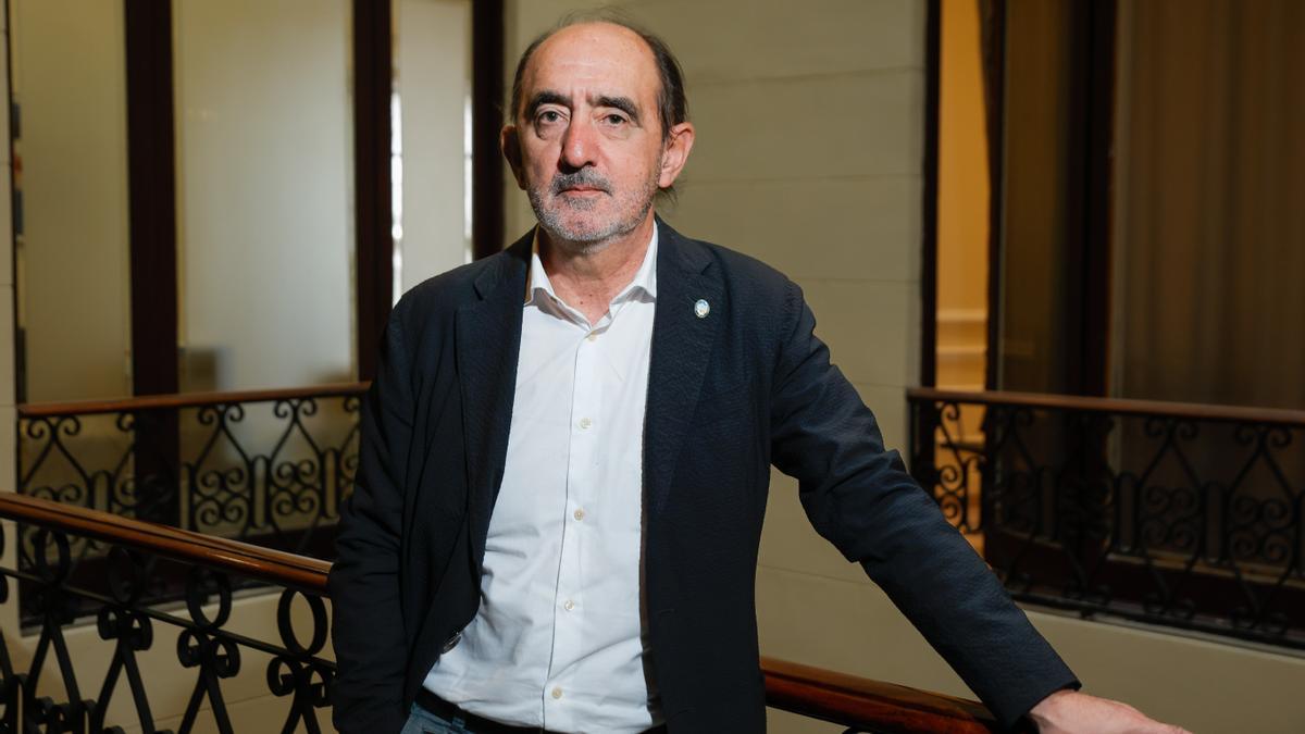 Daniel Innerarity: «ChatGPT es un pelota, un cuñado pelota”
