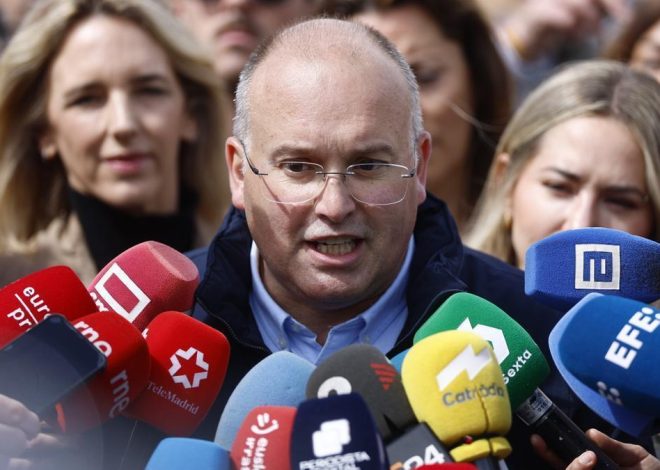 PP y Vox se unen a la manifestación que pide la dimisión de Pedro Sánchez en Madrid